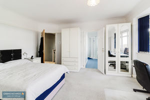 Bedroom- click for photo gallery